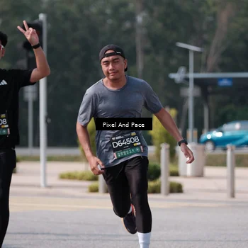 Runner Photo 6800985