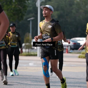 Runner Photo 6801034