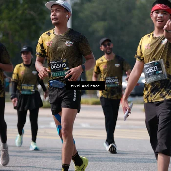 Runner Photo 6801046