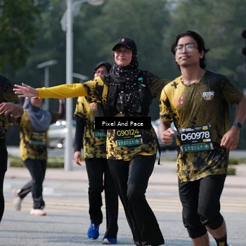 Runner Photo 6801096