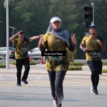 Runner Photo 6801129