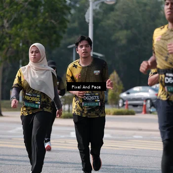 Runner Photo 6801144