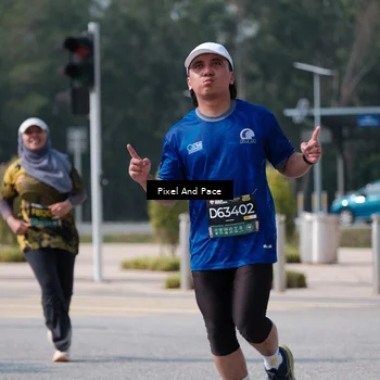 Runner Photo 6801147