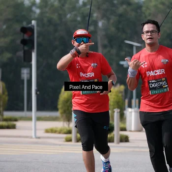 Runner Photo 6801193