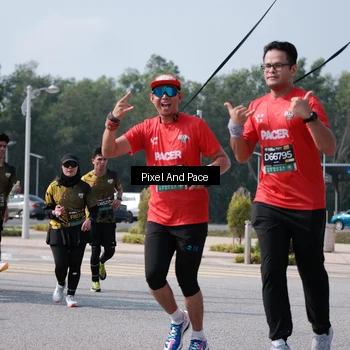 Runner Photo 6801198