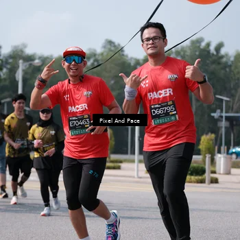 Runner Photo 6801204