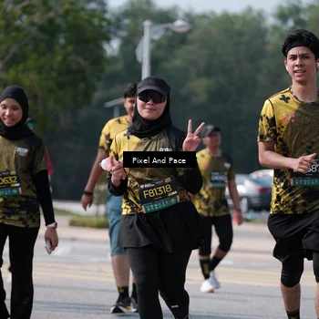 Runner Photo 6801205