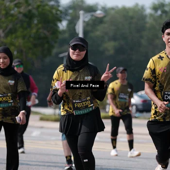Runner Photo 6801209