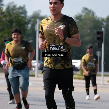 Runner Photo 6801230