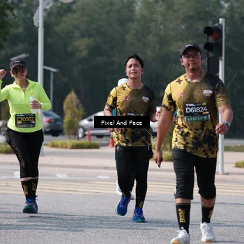 Runner Photo 6801238