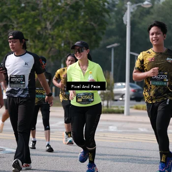 Runner Photo 6801265