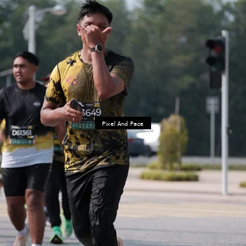 Runner Photo 6801328