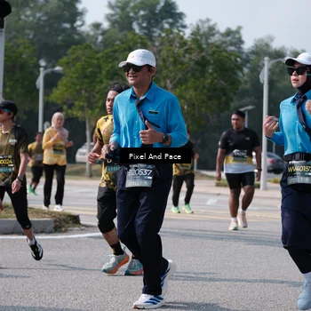 Runner Photo 6801353