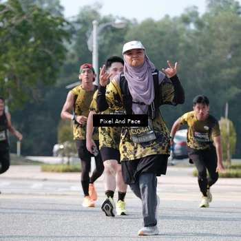 Runner Photo 6801364