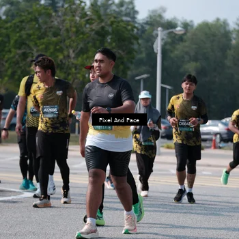 Runner Photo 6801378