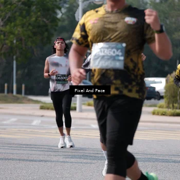 Runner Photo 6801394
