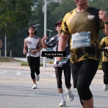 Runner Photo 6801396