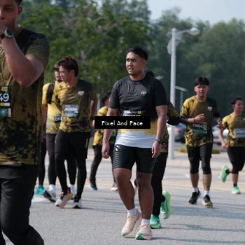 Runner Photo 6801398