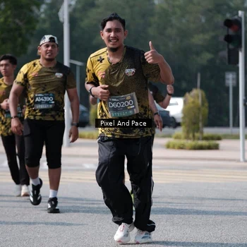 Runner Photo 6801481