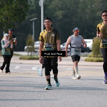 Runner Photo 6801504