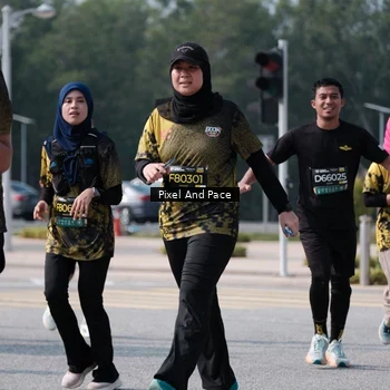 Runner Photo 6801674