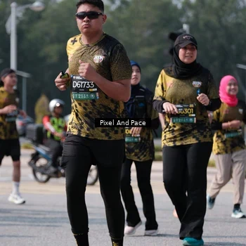 Runner Photo 6801675