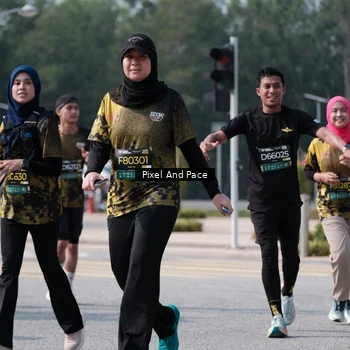 Runner Photo 6801677