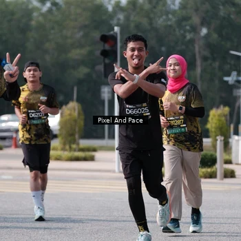 Runner Photo 6801685
