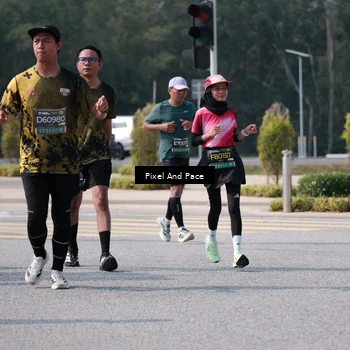 Runner Photo 6801740