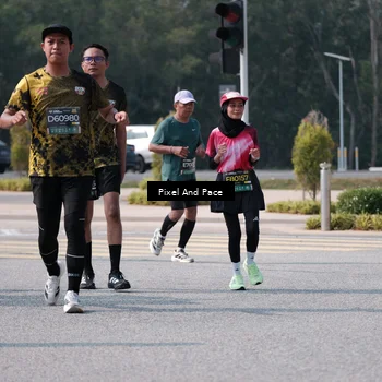 Runner Photo 6801744