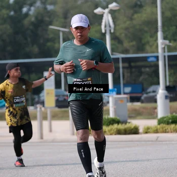 Runner Photo 6801755