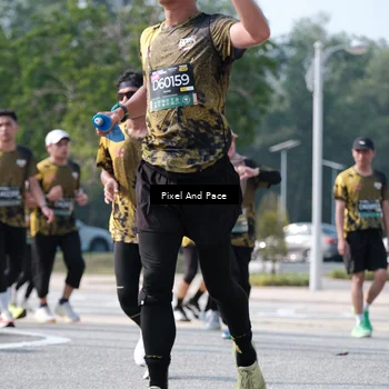 Runner Photo 6801758