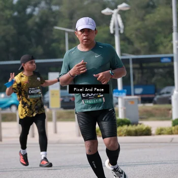 Runner Photo 6801769