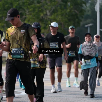 Runner Photo 6801801