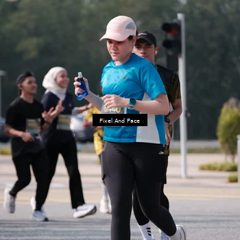 Runner Photo 6801902