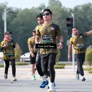 Runner Photo 6801923