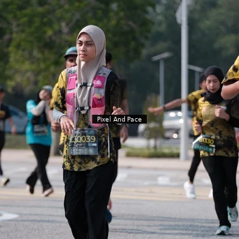 Runner Photo 6801941