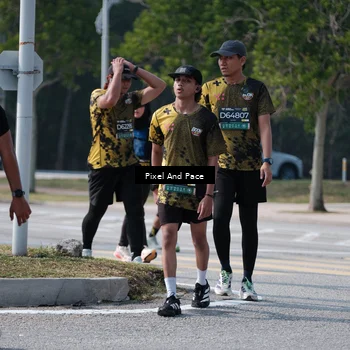 Runner Photo 6801980