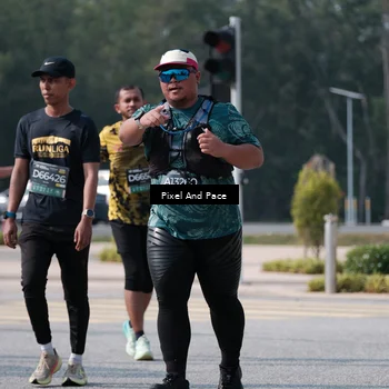 Runner Photo 6802009