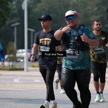 Runner Photo 6802045