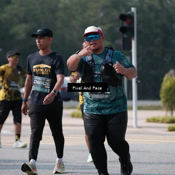 Runner Photo 6802048