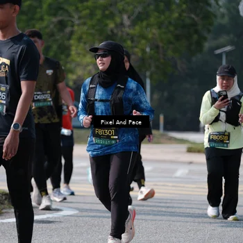Runner Photo 6802056