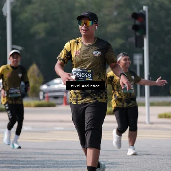 Runner Photo 6802065