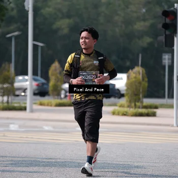 Runner Photo 6802216