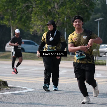 Runner Photo 6802246