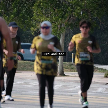 Runner Photo 6802288
