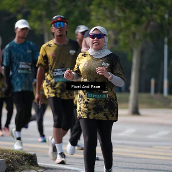 Runner Photo 6802304