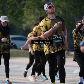 Runner Photo 6802349