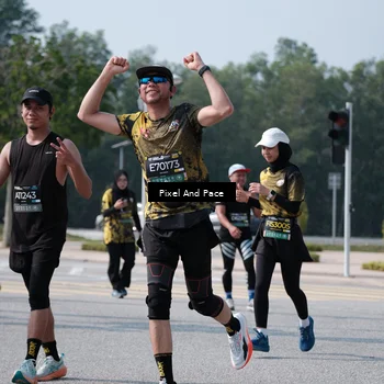 Runner Photo 6802565