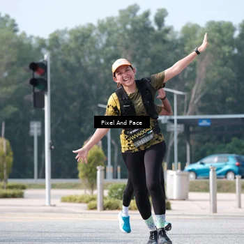 Runner Photo 6802567